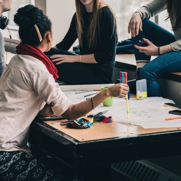 Associação de Estudantes. Após  a campanha eleitoral para a Associação de Estudantes e respetivo ato eleitoral, ganhou a lista T.