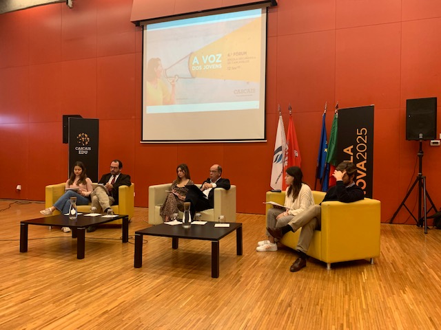 Aconteceu no Agrupamento de Escolas de Carcavelos o VI Forum “A Voz dos jovens”.